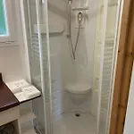 Les Refuges Des Catieres Amance (Aube)