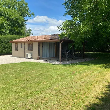 Les Refuges Des Catieres Chalet *