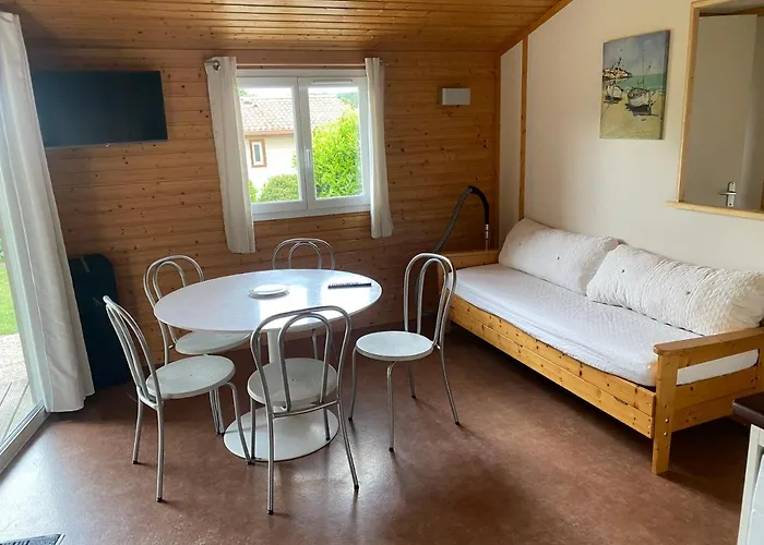 Les Refuges Des Catieres * Amance (Aube)