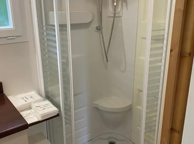 Les Refuges Des Catieres Amance (Aube)